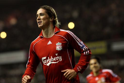 利物浦训练开放日，赛前状态回暖引欢呼，国王杯在即，团队化学反应显著(周日英足总杯普利茅斯vs利物浦)