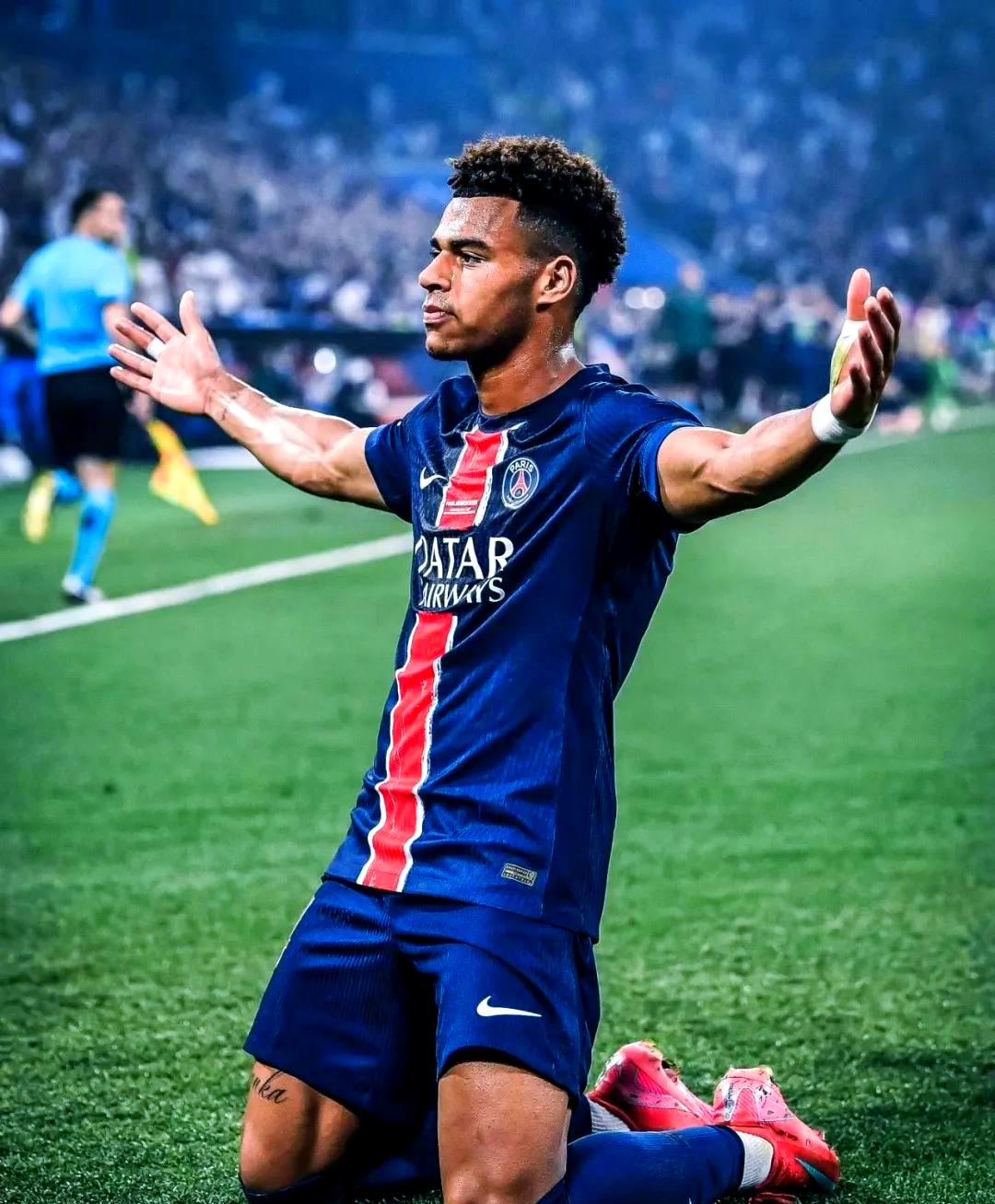 包含全明星赛赛程吃紧,巴黎圣日耳曼冲刺阶段伤情更新,态度坚定,身体对抗强度拉满的词条 包含全明星赛赛程吃紧,巴黎圣日耳曼冲刺阶段伤情更新,态度坚定,身体对抗强度拉满的词条