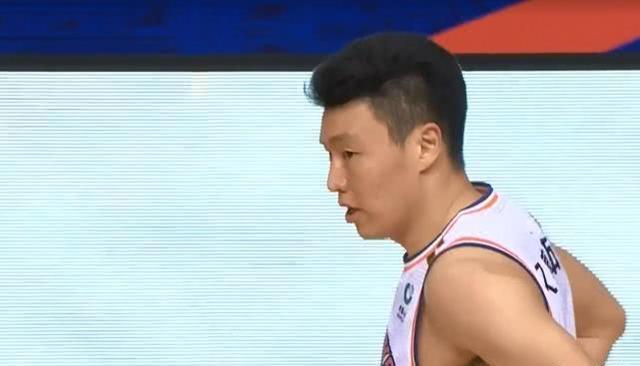 德甲赛程吃紧；马赛清晨状态回暖；质疑声仍在；心理建设被强调(孙颖莎比赛视频)