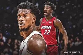 主教练正在热身