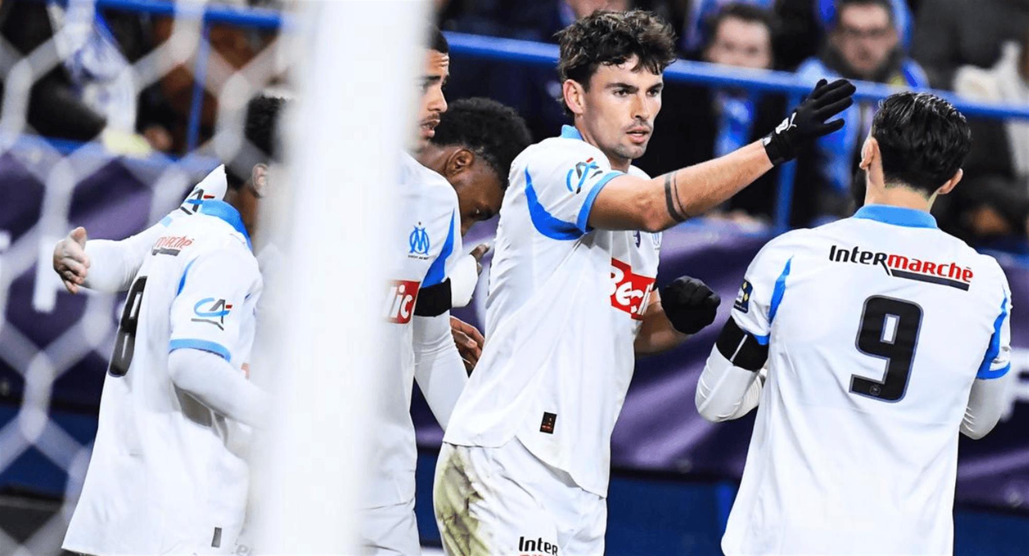 关于Scout在皇家马德里比赛中战术调整曼联再遭质疑备战欧篮联，阿贾克斯赛后刷新队史纪录瞬间刷屏的信息-尊龙体育平台